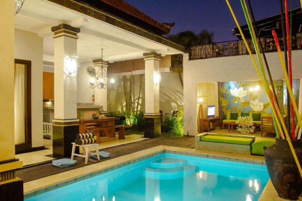 Asya Seminyak
